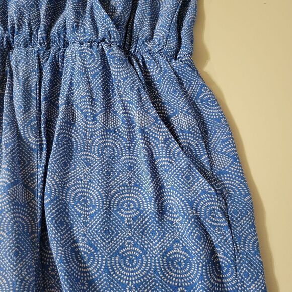 H&M Blue Geometric Print Bell Sleeve V-Neck Romper - Picture 12 of 15